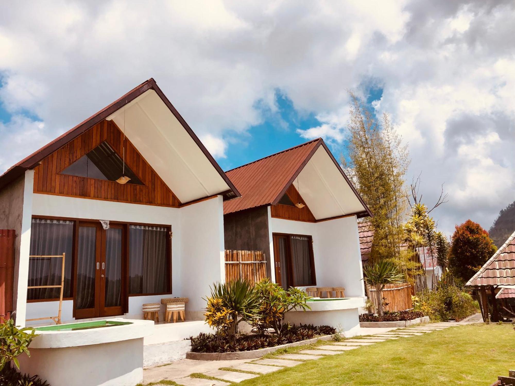 Bcb Bali Hotel Kubupenlokan Buitenkant foto